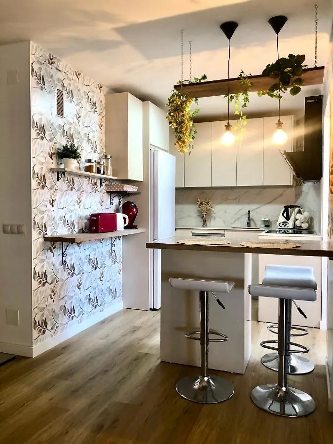 Homestay Habitacion Con Smart Tv En Piso Compartido Con Bano Privado O Compartido Malaga Sol