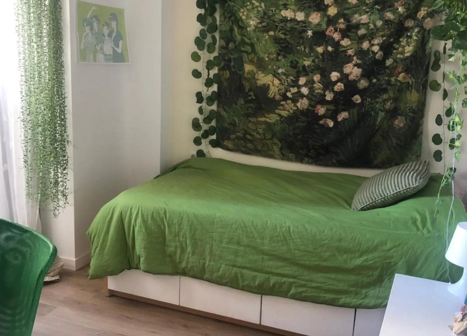 Habitacion Con Smart Tv En Piso Compartido Con Bano Privado O Compartido Malaga Sol Homestay