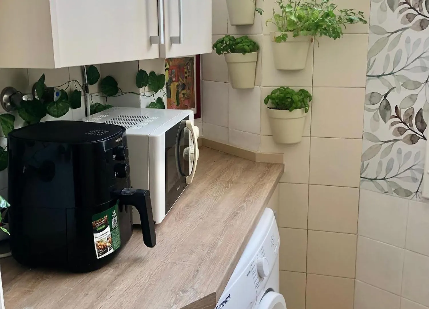 Homestay Habitacion Con Smart Tv En Piso Compartido Con Bano Privado O Compartido Malaga Sol Spain